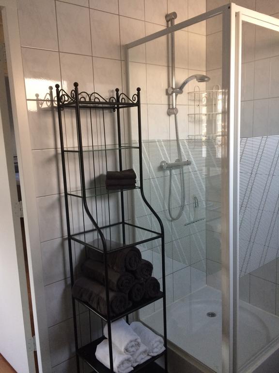 Gastenverblijf Door De Poort Tilburg Dış mekan fotoğraf