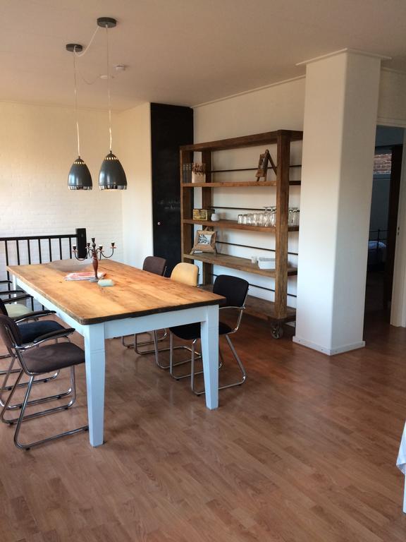 Gastenverblijf Door De Poort Tilburg Dış mekan fotoğraf