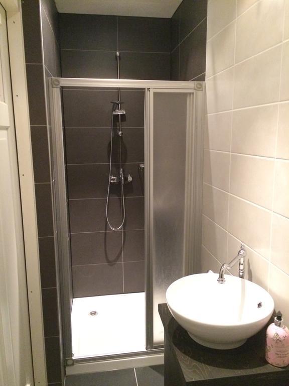 Gastenverblijf Door De Poort Tilburg Dış mekan fotoğraf
