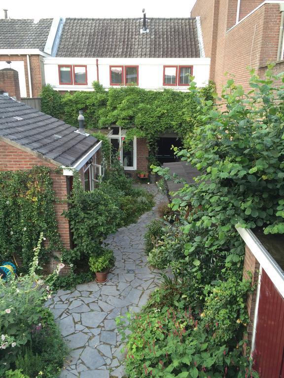 Gastenverblijf Door De Poort Tilburg Dış mekan fotoğraf